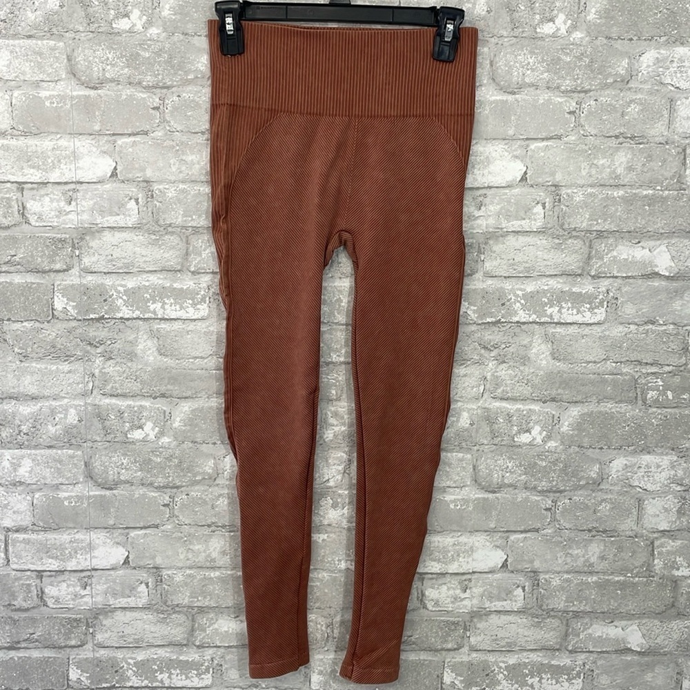 Mono B Mineral Wash Seamless Legging APH3181